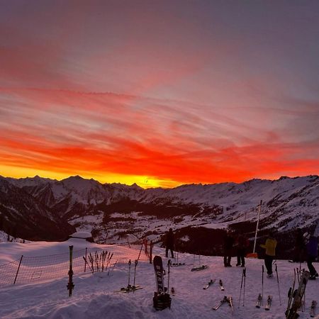 Rifugio Baita Belvedere Champoluc Eksteriør bilde